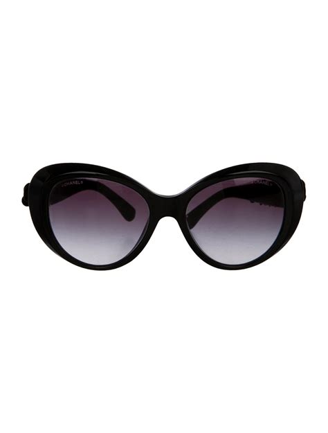 chanel leather camellia sunglasses|Sunglasses .